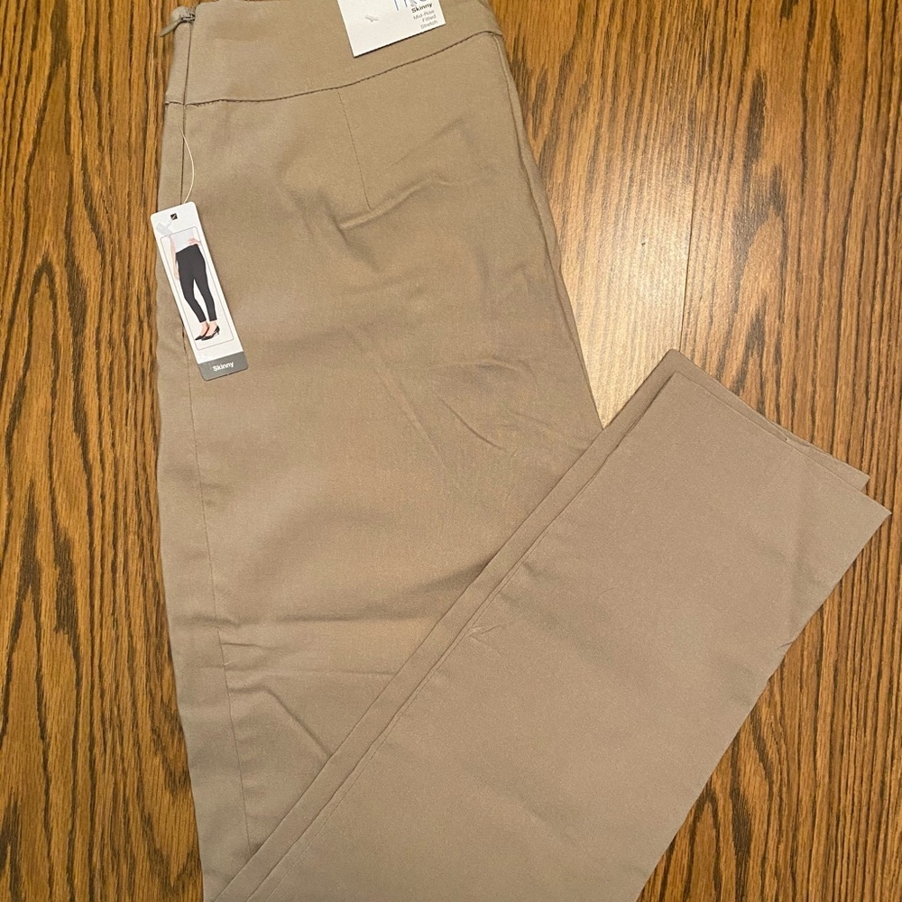 Crop pants